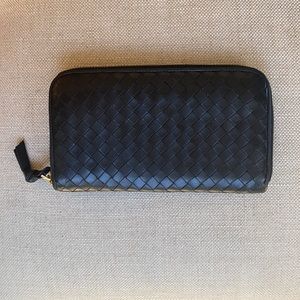 BOTTEGA VENETA - Zip Around Intrecciato Woven Lamb Leather Wallet